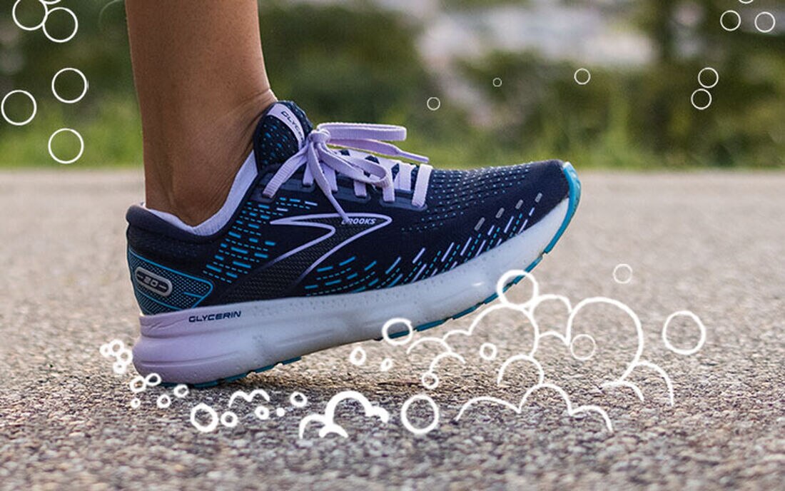 buy brooks running shoes