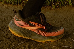 Trail running shoes