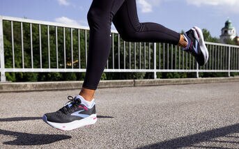 Brauche ich Laufschuhe mit Support f&uuml;r das Fu&szlig;gew&ouml;lbe?