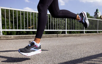 Brauche ich Laufschuhe mit Support f&uuml;r das Fu&szlig;gew&ouml;lbe?