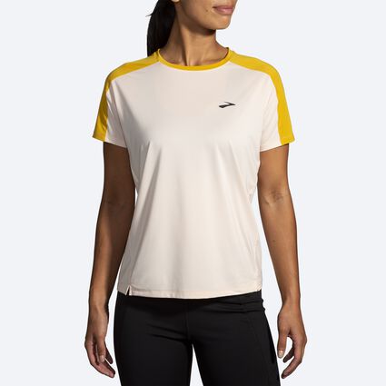 Model (front) view of Brooks Sprint Free Short Sleeve 2.0 for women