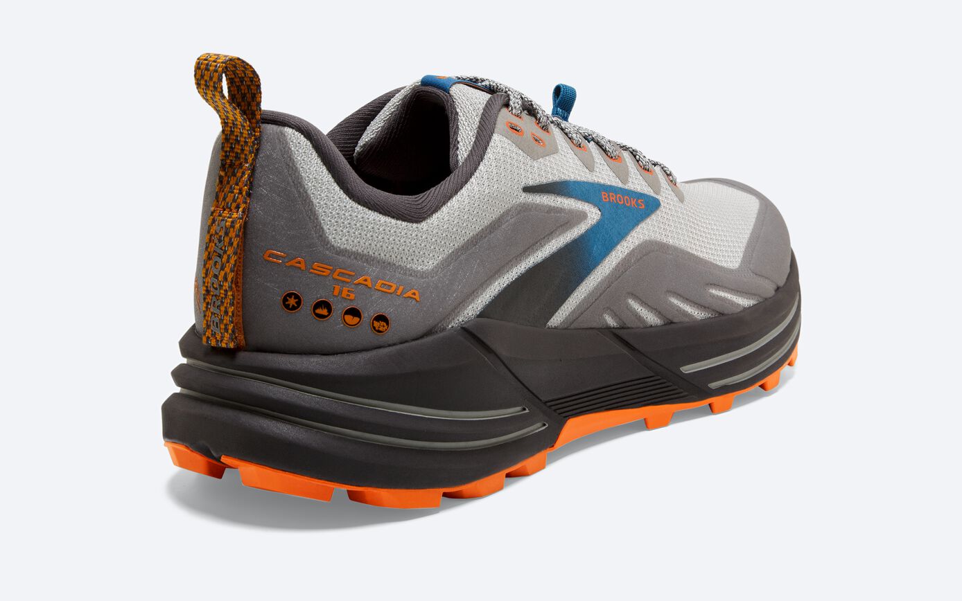 Brooks Men's Cascadia Trail 16 Running Shoes
