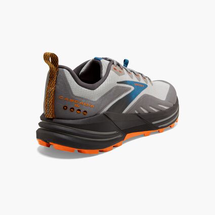 Heel and Counter view of Brooks Cascadia 16 for men