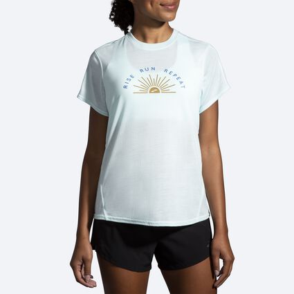 Model (front) view of Brooks Distance Graphic Short Sleeve for women