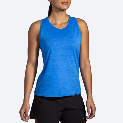 Model (front) view of Brooks Luxe Tank for women