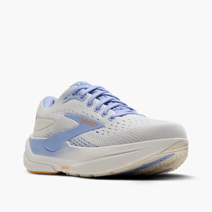 Mudguard and Toe view of Brooks Ghost Max 3 for women
