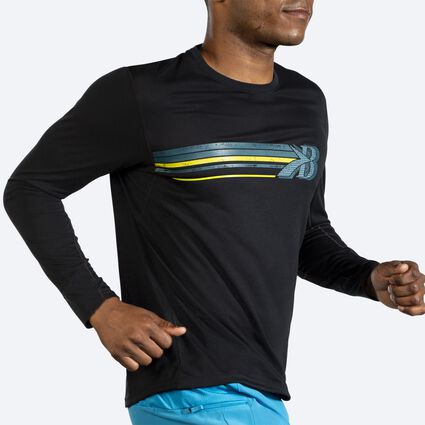 Movement angle (treadmill) view of Brooks Distance Graphic Long Sleeve for men