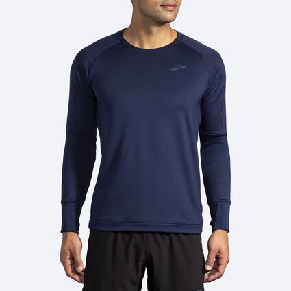 Model (front) view of Brooks Notch Thermal Long Sleeve for men