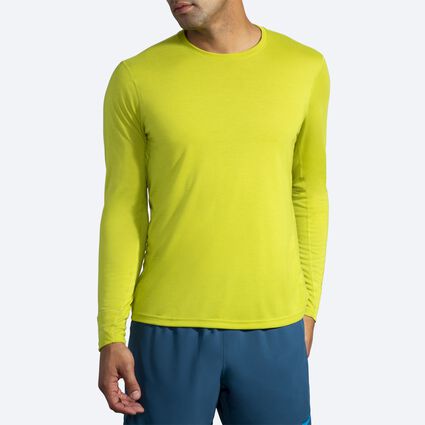 Model angle (relaxed) view of Brooks Distance Long Sleeve for men