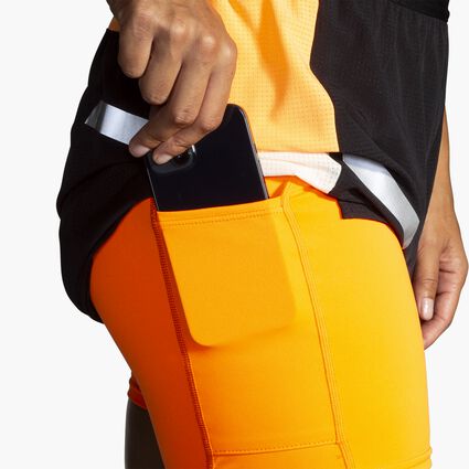 Vue du détail 3 de Brooks Run Visible 4" 2in1 Short 2.0 pour femmes