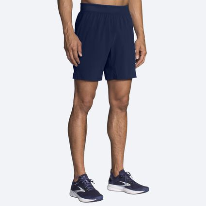 Model (front) view of Brooks Sherpa 7" Short for men
