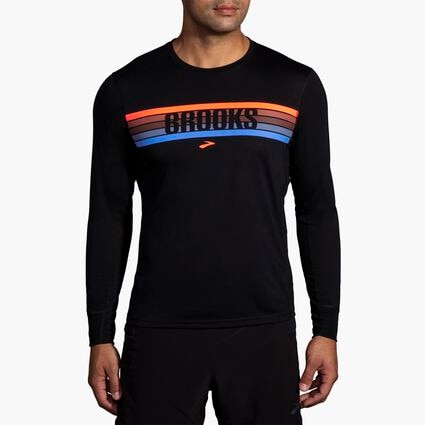 Model (front) view of Brooks Distance Graphic Long Sleeve for men
