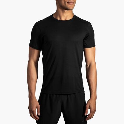 Model (front) view of Brooks Distance Short Sleeve for men