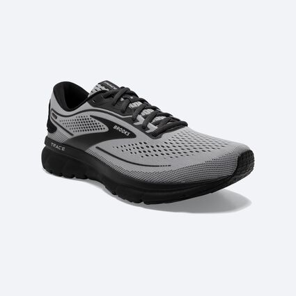 Mudguard and Toe view of Brooks Trace 2 for men