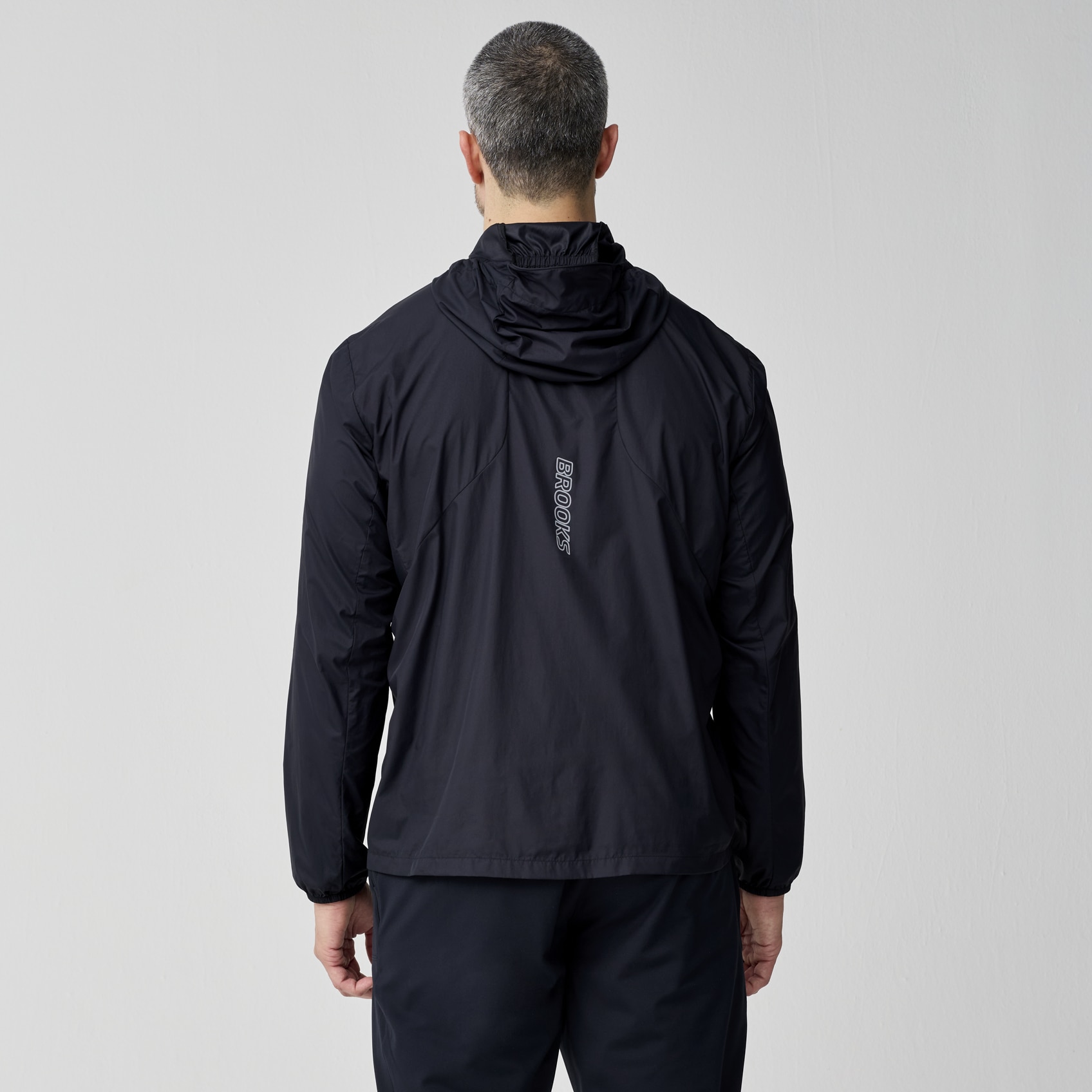 Brooks Running Men's Canopy Packable Jacket In Blue
