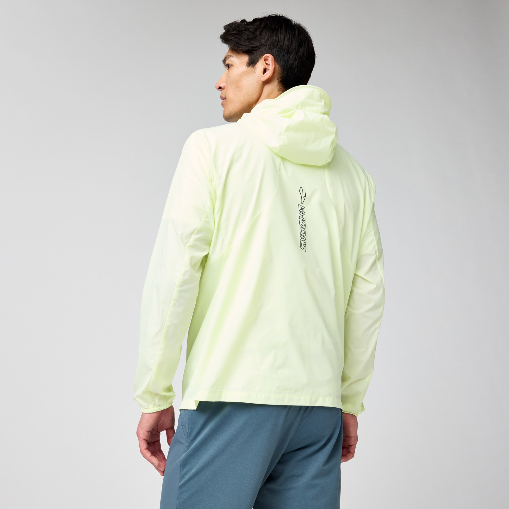 Brooks Running Men's Canopy Packable Jacket