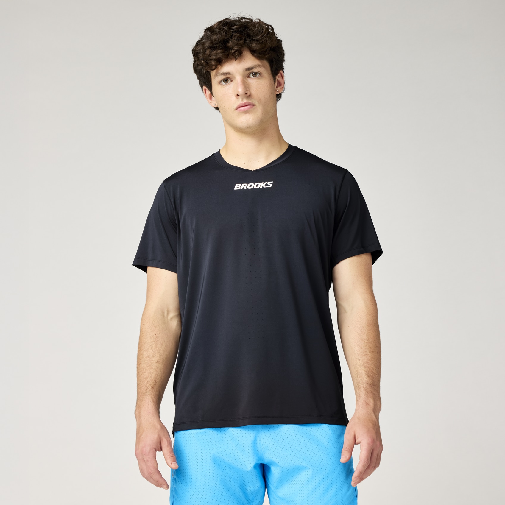 Brooks Running Men's Dash Cooling Short Sleeve