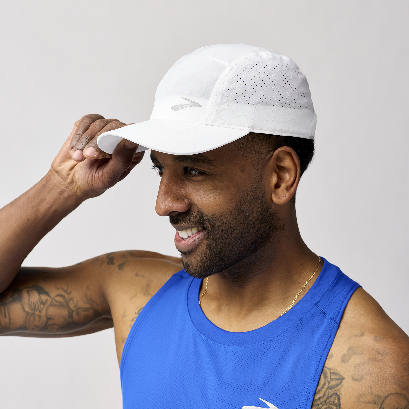 Brooks Running Unisex Journey Hat In White