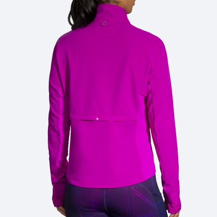 Model (back) view of Brooks Fusion Hybrid Jacket for women
