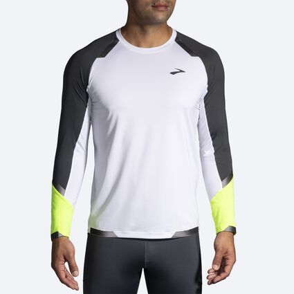 Model (front) view of Brooks Run Visible Long Sleeve for men