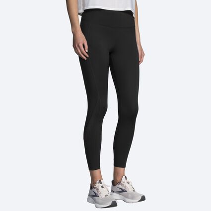 Model angle (relaxed) view of Brooks Method 7/8 Tight for women