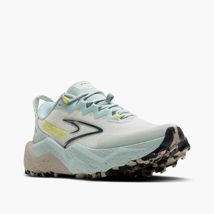 Mudguard and Toe view of Brooks Caldera 8 for women