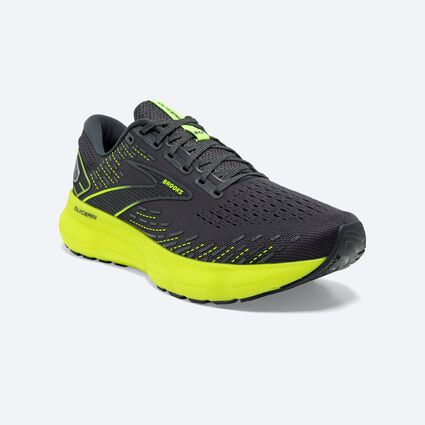 Mudguard and Toe view of Brooks Glycerin 20 for men