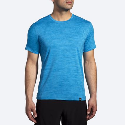 Model (front) view of Brooks Luxe Short Sleeve for men