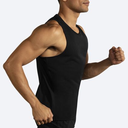 Movement angle (treadmill) view of Brooks Distance Tank for men