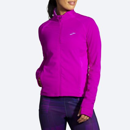 Model angle (relaxed) view of Brooks Fusion Hybrid Jacket for women