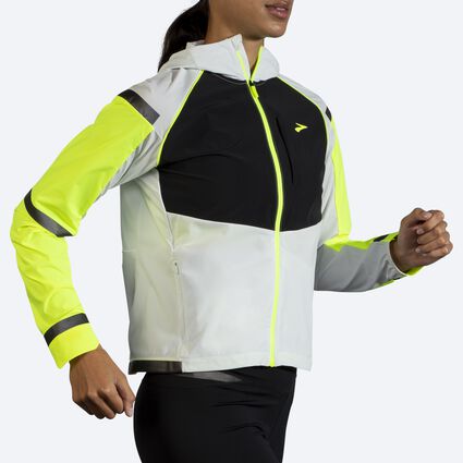Movement angle (treadmill) view of Brooks Carbonite Jacket for women