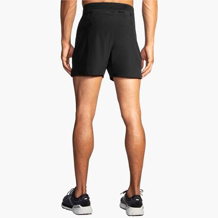 Model (back) view of Brooks Sherpa 5" Short for men