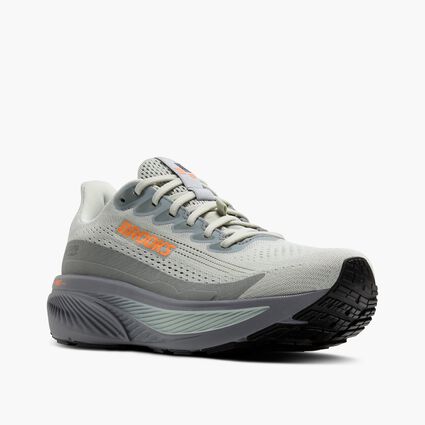 Mudguard and Toe view of Brooks Ghost 17 GTX for men