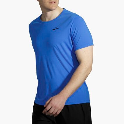 Model angle (relaxed) view of Brooks Atmosphere Short Sleeve for men