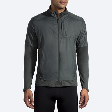 Model (front) view of Brooks Fusion Hybrid Jacket for men