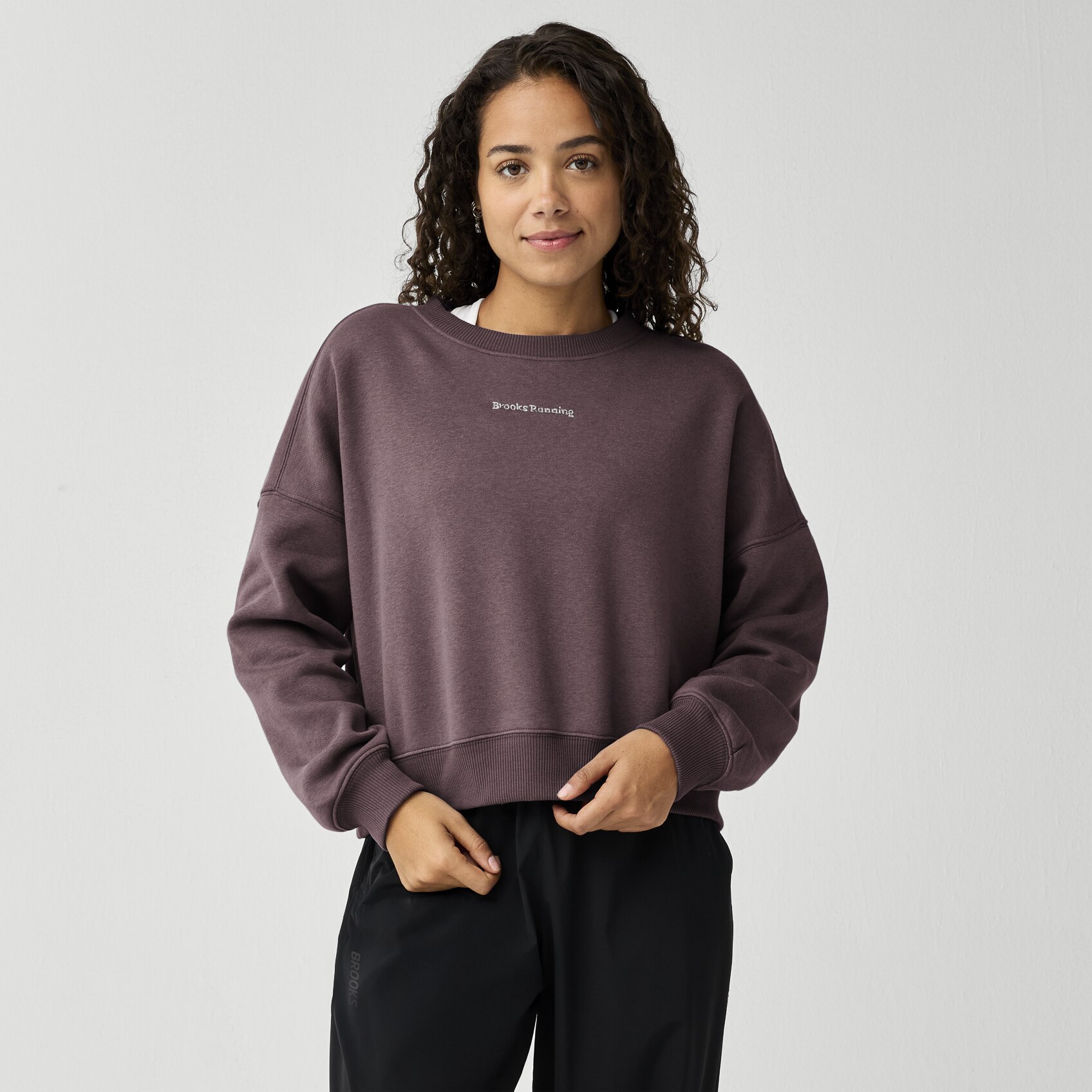 Movement Cropped Sweatshirt