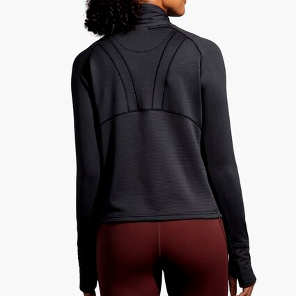 Brooks Notch Thermal Long Sleeve 2.0 für Damen – Model-Ansicht (von hinten)