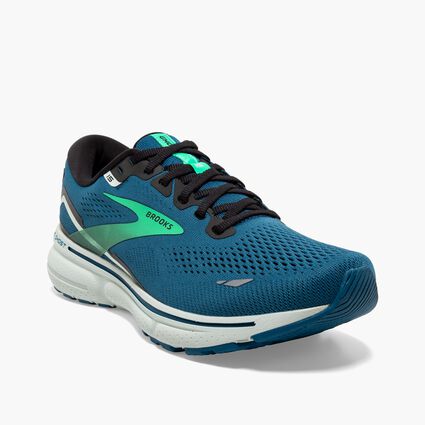 Mudguard and Toe view of Brooks Ghost 15 for men