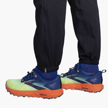 Vue du détail 2 de Brooks High Point Waterproof Pant pour hommes