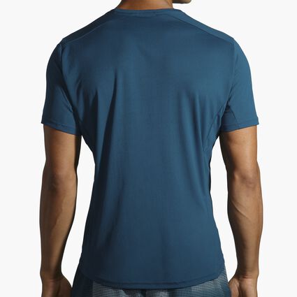 Model (back) view of Brooks Atmosphere Short Sleeve for men