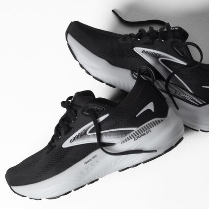 Ouvrir l’image Glycerin GTS 22 numéro 2 dans la galerie