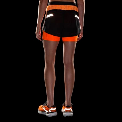 Vue du détail 6 de Brooks Run Visible 4" 2in1 Short 2.0 pour femmes
