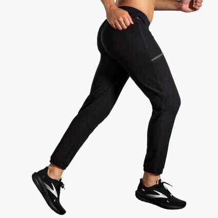 Vue angulaire du mouvement (sur tapis de course) Brooks Run Within Jogger pour hommes
