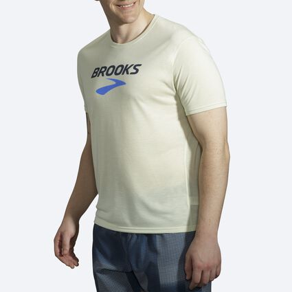 Model angle (relaxed) view of Brooks Distance Graphic Short Sleeve for men