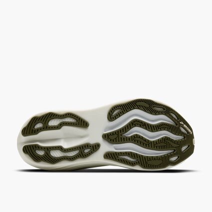 Bottom view of Brooks Glycerin Max for men