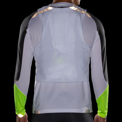 Vue détaillée 8 de Brooks Run Visible Convertible Jacket pour hommes