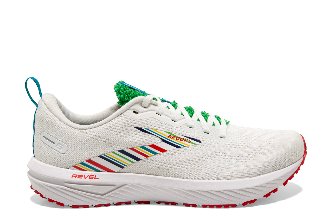 mens road running shoes