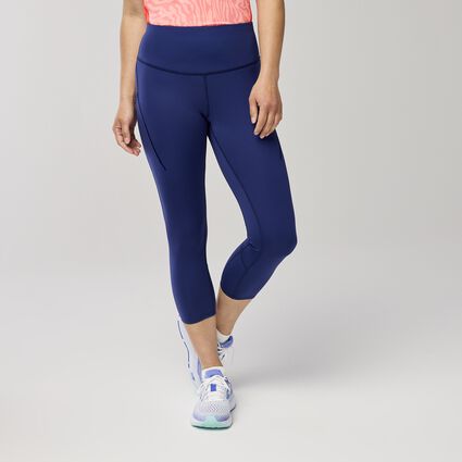 Model (front) view of Brooks Spark Capri for women