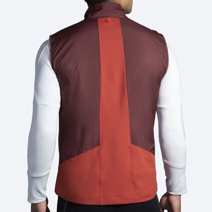 Vue (arrière) du modèle de Brooks Shield Hybrid Vest 2.0 pour hommes