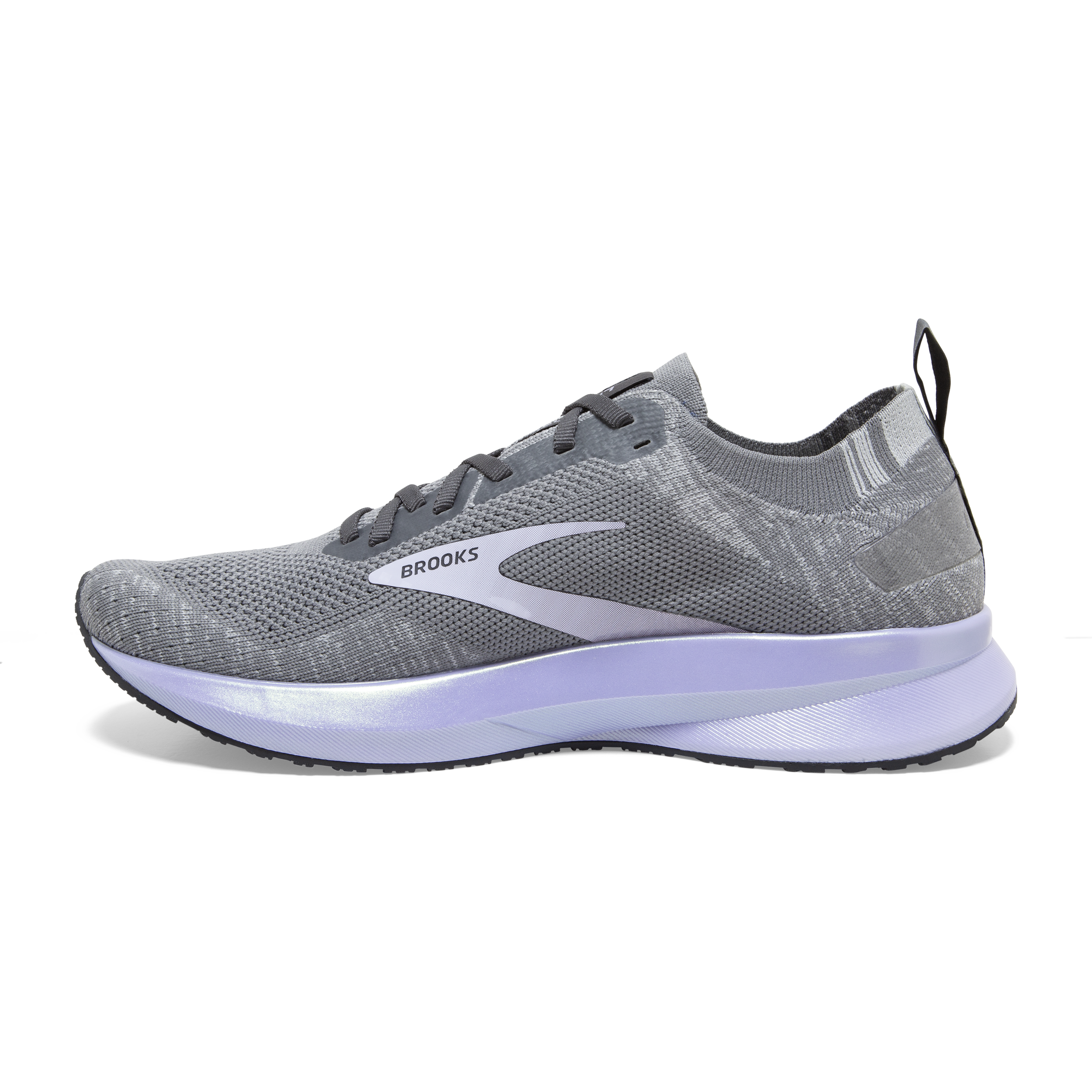 brooks levitate womens